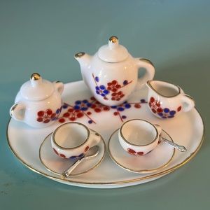 The Cutest Mitsukoshi  Porcelain Miniature Tea Set